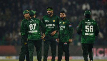 সাত বছরের অপেক্ষা শেষ: অস্ট্রেলিয়াকে ধ্বংস করে টি-টোয়েন্টি সিরিজ জিতল পাকিস্তান সাত বছরের অপেক্ষা শেষ: অস্ট্রেলিয়াকে ধ্বংস করে টি-টোয়েন্টি সিরিজ জিতল পাকিস্তান